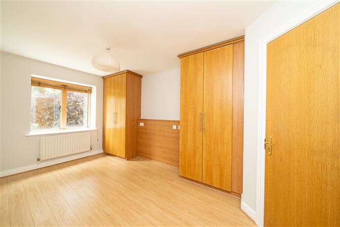 29 The Holly, Dundrum, Dublin 16