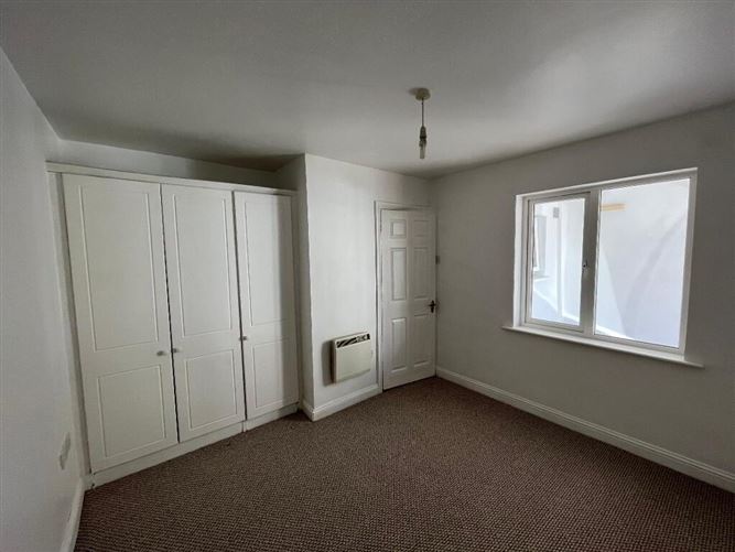 10 Castle Street, Dungarvan, Waterford