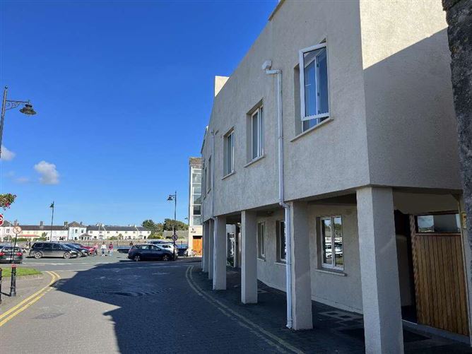 10 Castle Street, Dungarvan, Waterford