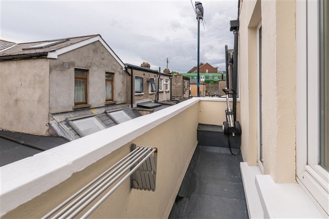 9 Island Villas, Grand Canal Street, Grand Canal Dk, Dublin 2
