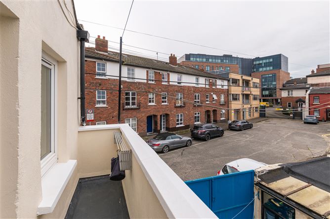 9 Island Villas, Grand Canal Street, Grand Canal Dk, Dublin 2