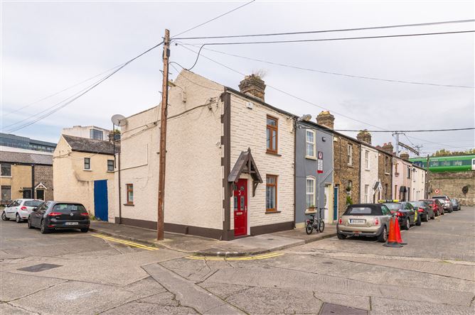 9 Island Villas, Grand Canal Street, Grand Canal Dk, Dublin 2