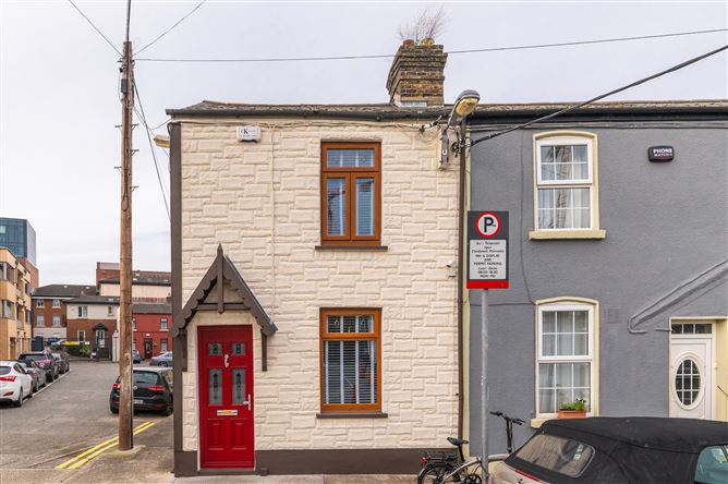 9 Island Villas, Grand Canal Street, Grand Canal Dk, Dublin 2