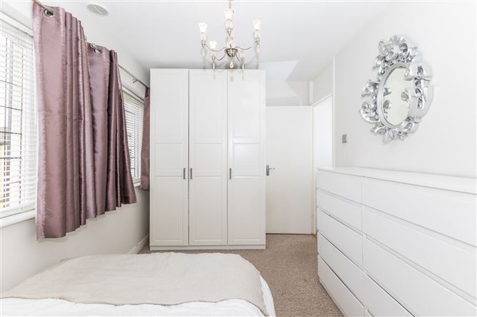 15 Beaufield Manor, Stillorgan, County Dublin
