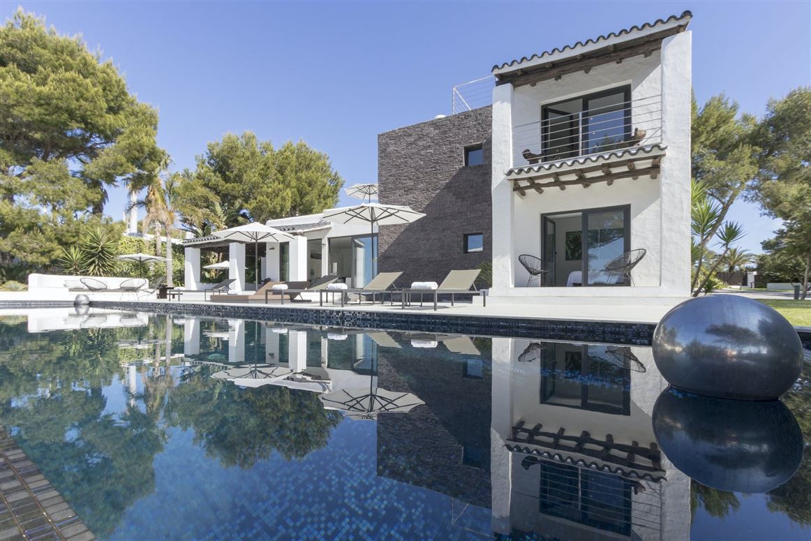 Nothing But Nirvana,Sant Josep de sa Talaia,Balearic Islands,Spain