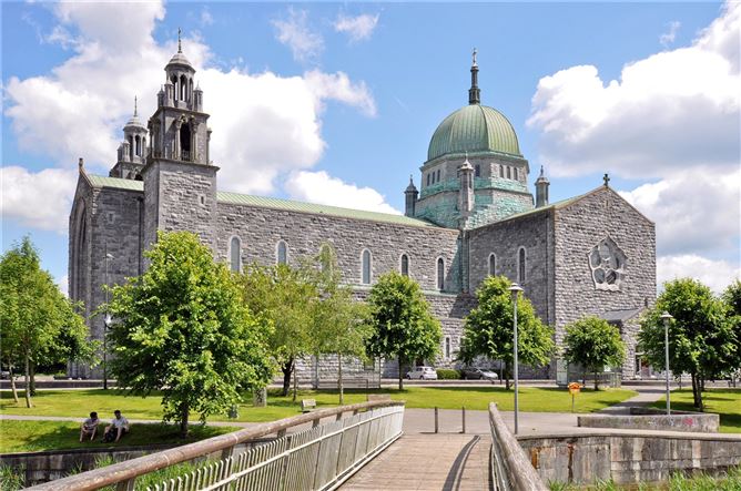 16 The Waterfront, Bridge Street, Galway