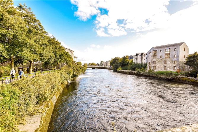 16 The Waterfront, Bridge Street, Galway