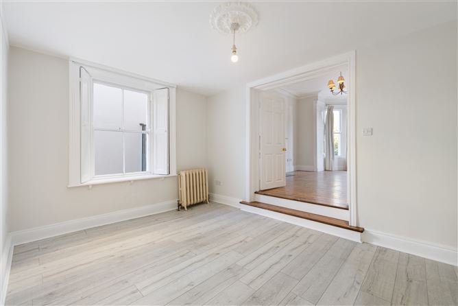 https://photos-a.propertyimages.ie/media/6/6/3/4925366/8bc758ce-2f43-4aa7-ad84-d062ac1f24ac_l.jpg
