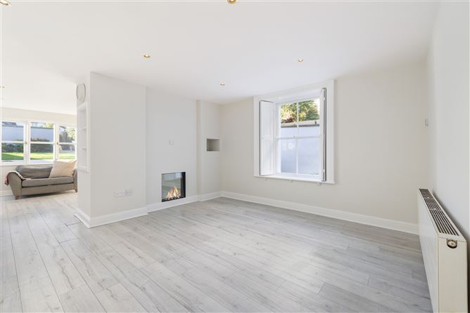 https://photos-a.propertyimages.ie/media/6/6/3/4925366/8bc758ce-2f43-4aa7-ad84-d062ac1f24ac_l.jpg