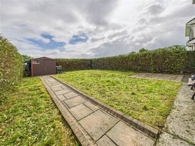 34 Jardin Drive, Loughrea, County Galway