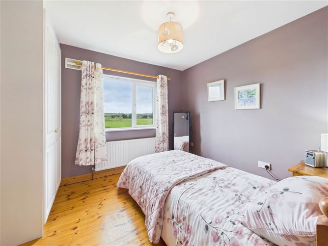 34 Jardin Drive, Loughrea, County Galway