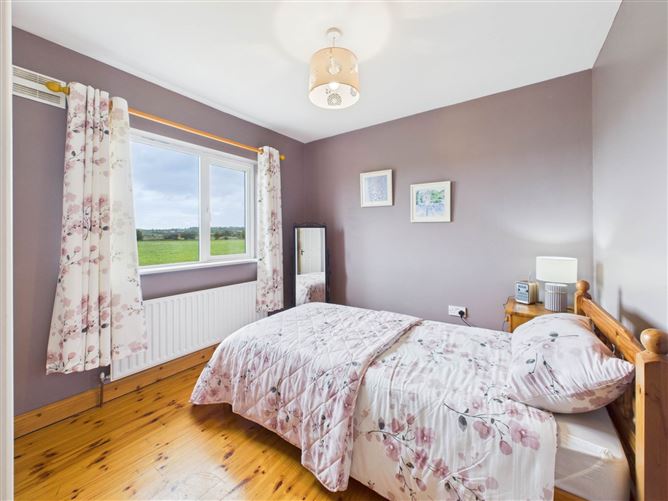 34 Jardin Drive, Loughrea, County Galway