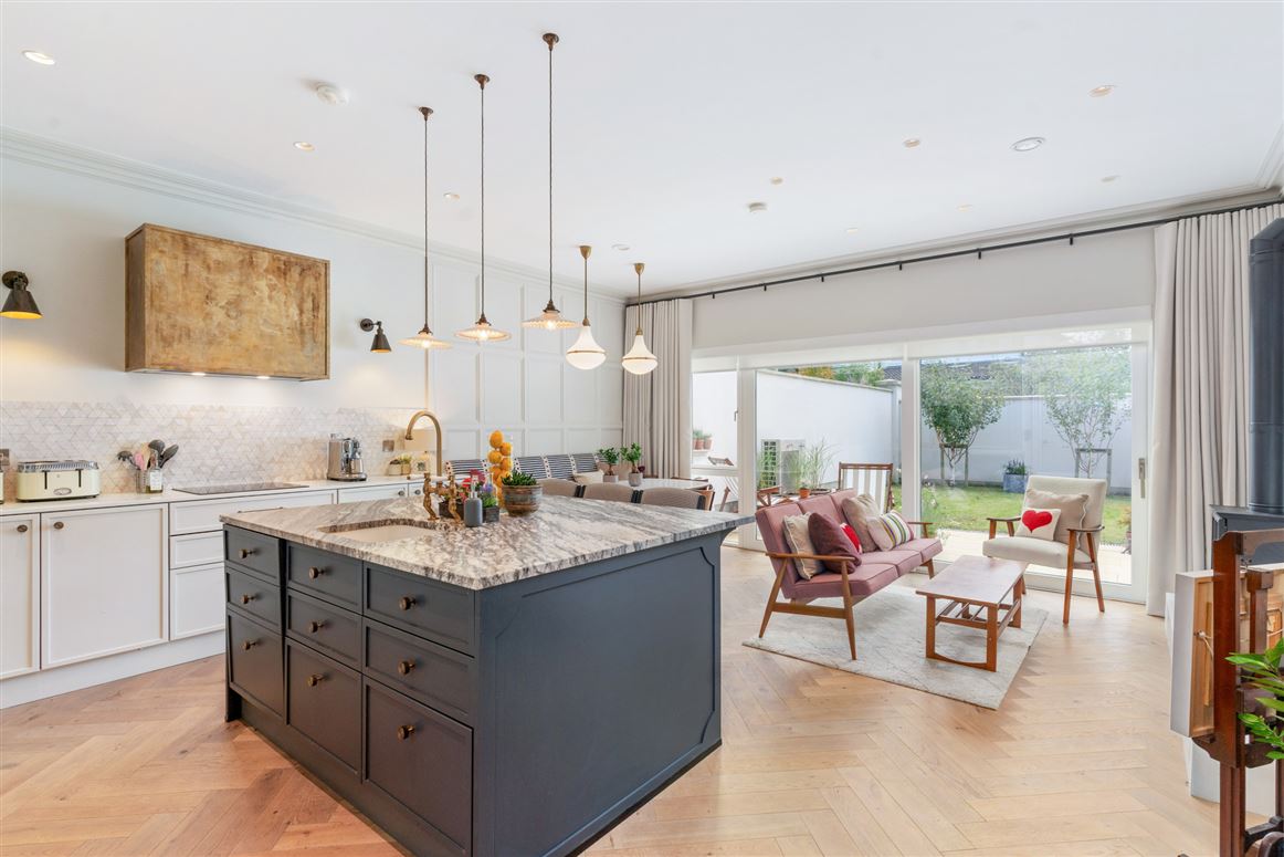 5 Caldragh, Saval Park Road, Dalkey, Co. Dublin