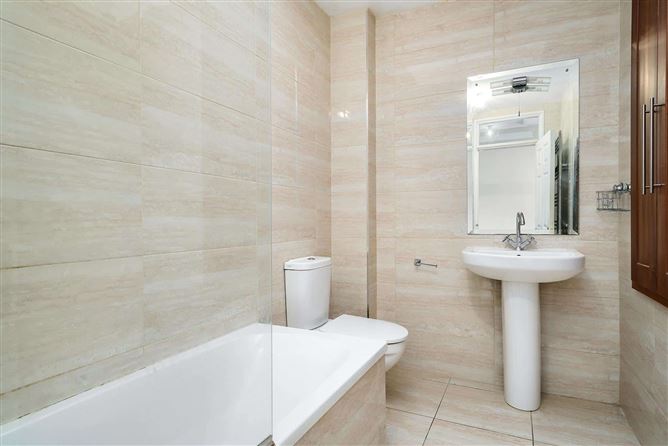 21 Esker Lodge, Lucan, Co. Dublin, K78 N767