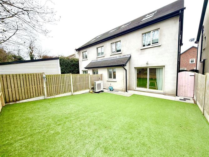 7 Hale Court, Ardee, Louth