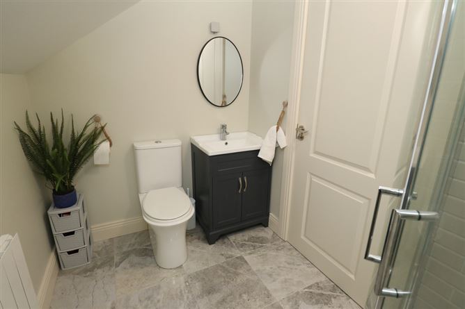 7 Hale Court, Ardee, Louth