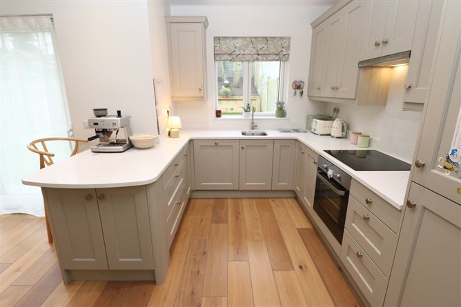 7 Hale Court, Ardee, Louth