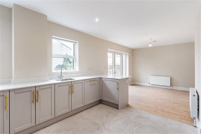 Photo 7 of 15 — 2 Marley Lawn, Rathfarnham, Dublin 16