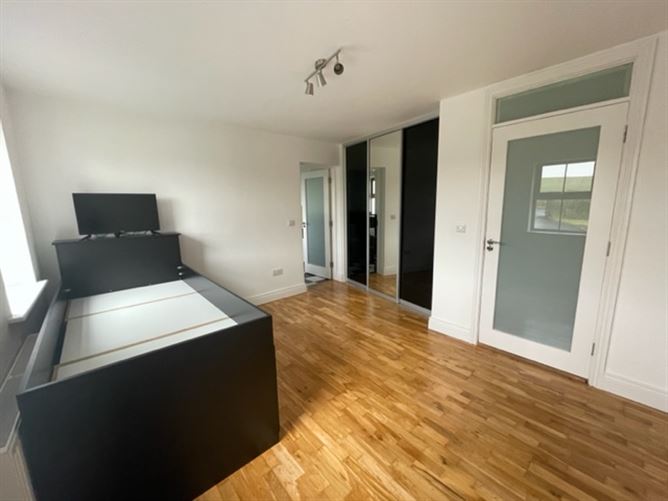 Cloonlaheen West, Mullagh, Clare