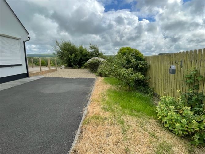 Cloonlaheen West, Mullagh, Clare