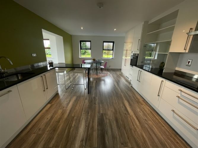 Cloonlaheen West, Mullagh, Clare