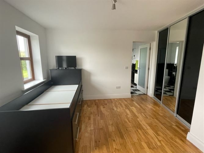 Cloonlaheen West, Mullagh, Clare