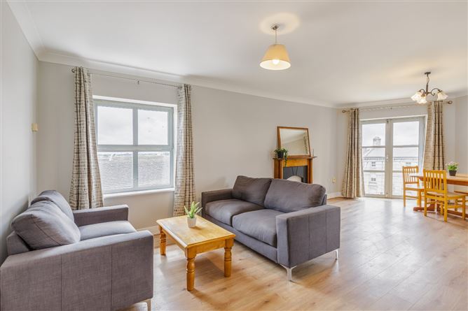 63 La Rochelle House, Christchurch, Dublin 8
