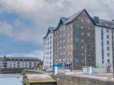 Image for 604 Pier Head, Youghal, Cork