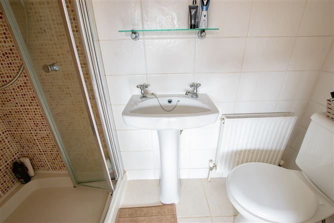 10 Sli na gCapall, Craughwell, Galway