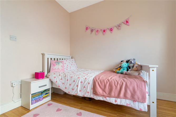 10 Sli na gCapall, Craughwell, Galway