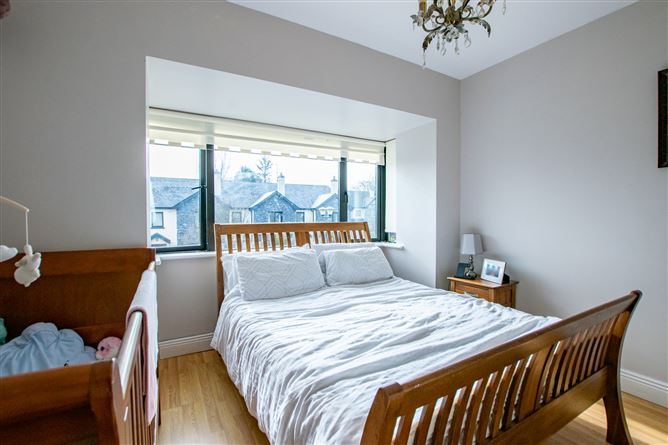 10 Sli na gCapall, Craughwell, Galway