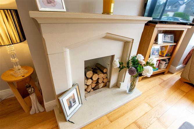 10 Sli na gCapall, Craughwell, Galway