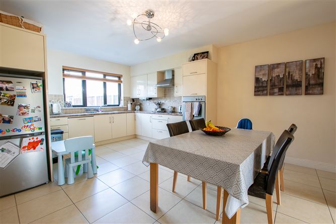 10 Sli na gCapall, Craughwell, Galway