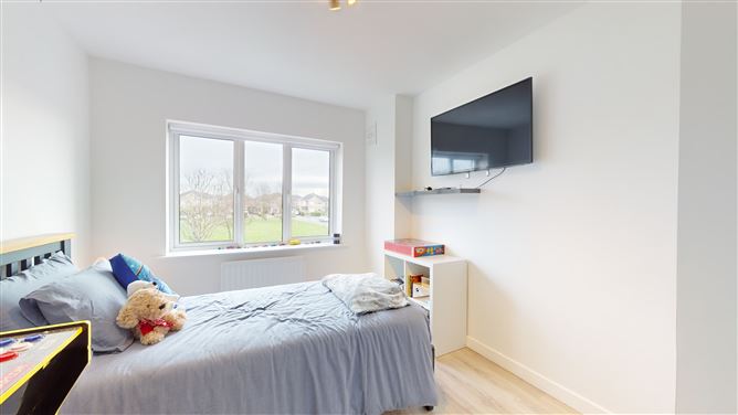 8 Charnwood Grove, Clonsilla, Dublin 15