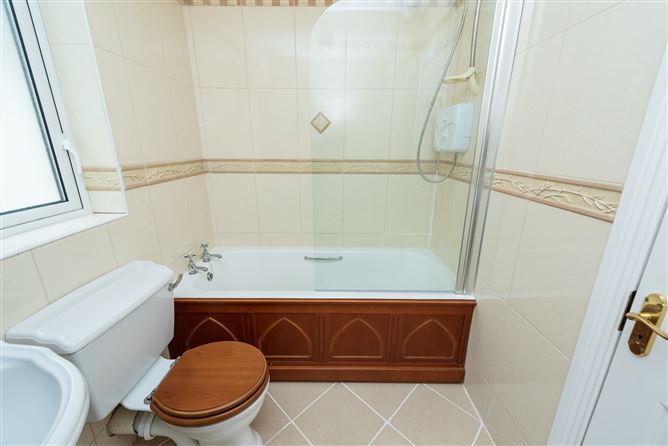 82 Burgage Manor, Blessington, Wicklow