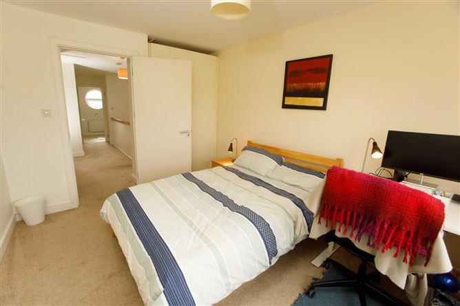9 Frontfield, Oakview Village, Tralee, Co. Kerry