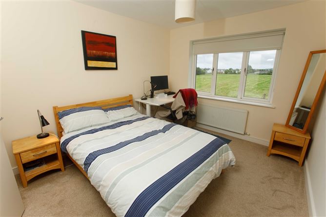 9 Frontfield, Oakview Village, Tralee, Co. Kerry