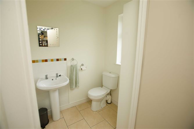 9 Frontfield, Oakview Village, Tralee, Co. Kerry