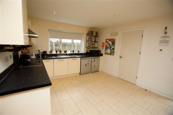 9 Frontfield, Oakview Village, Tralee, Co. Kerry