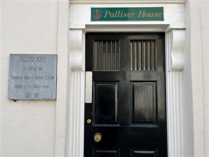 Apt 6 Palliser House, Royal Parade, Killaloe, Clare