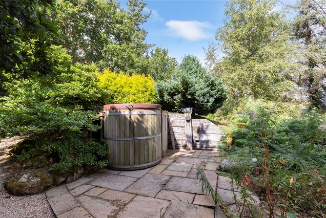 Rowan Lodge, Kilcashel, Avoca, Co. Wicklow