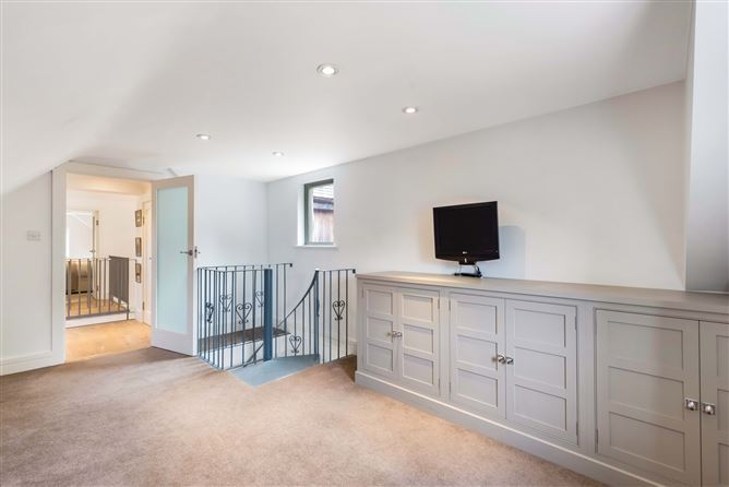 Rowan Lodge, Kilcashel, Avoca, Co. Wicklow