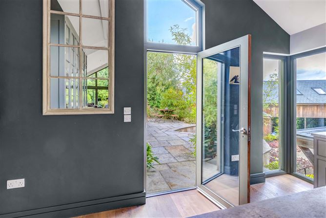 Rowan Lodge, Kilcashel, Avoca, Co. Wicklow