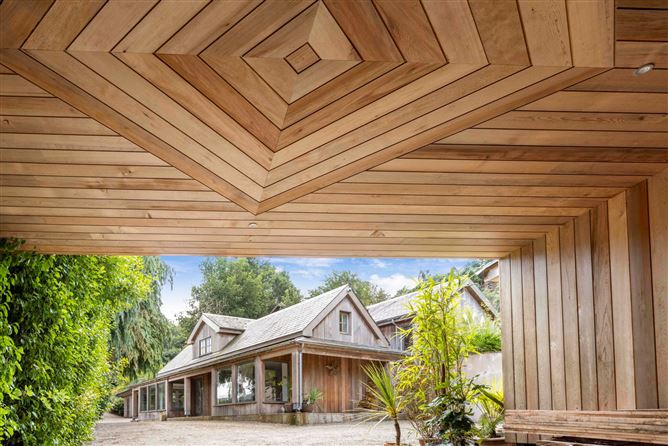 Rowan Lodge, Kilcashel, Avoca, Co. Wicklow