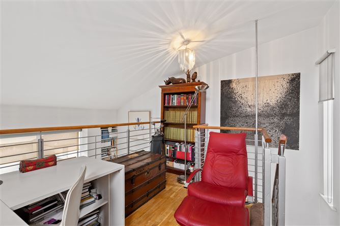 Photo 13 of 30 — Apartment 11, 7a Fownes Street Upper, Temple Bar, Dublin 2
