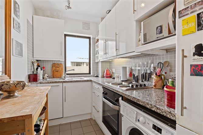 Photo 7 of 30 — Apartment 11, 7a Fownes Street Upper, Temple Bar, Dublin 2