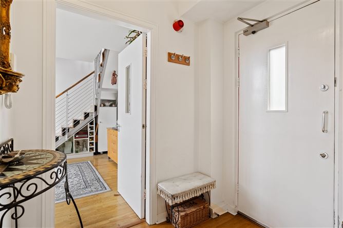Photo 6 of 30 — Apartment 11, 7a Fownes Street Upper, Temple Bar, Dublin 2