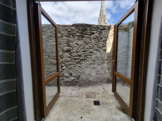 Photo 17 of 19 — 61 Evergreen Street, Cork City