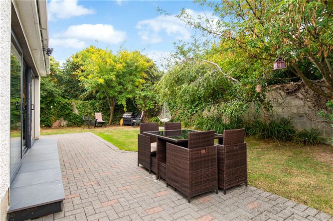 1 Woodstown Meadow, Knocklyon, Dublin 16