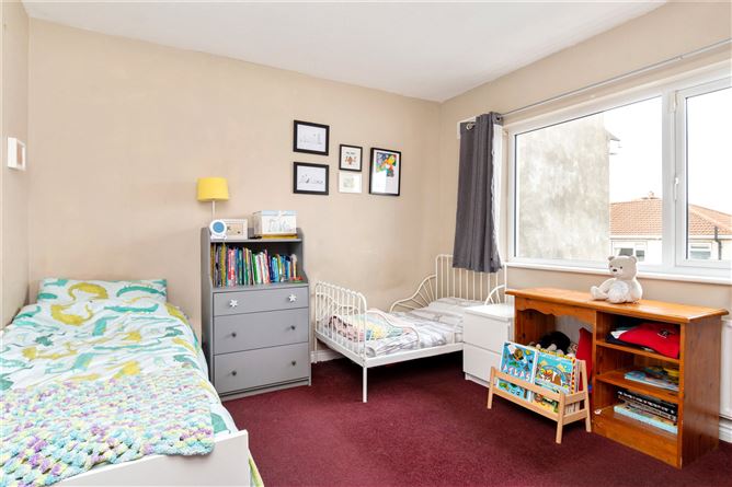 27 Beverly Heights, Knocklyon, Dublin 16